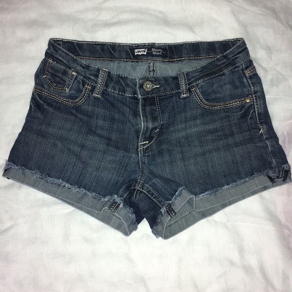 Levi’s Shorty Shorts - Picture 1 of 2